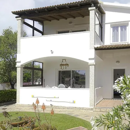 Casa Zio Tonino Апартаменти Ольбія